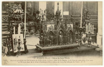 Evreux-Ville. Châsse de Saint-Taurin. Produit splendide de l'Orfèvrerie du XIIIe siècle. Gilbert abbé de St-Taurin, la fit faire en exécution d'un voeu et l'Evêque Jean de la Cour d'Aubergenville y plaça, en 1255, les reliques du Saint.