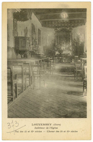 Louversey. Intérieur de l'Eglise. - Nef des 11 et 12e siècles - Choeur des 14 et 15e siècles.
