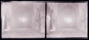 Intérieur de l'ancienne église arménienne à Tarse (Turquie) (notice PA).