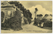 Thiberville. Carrefour - Route de Lisieux.