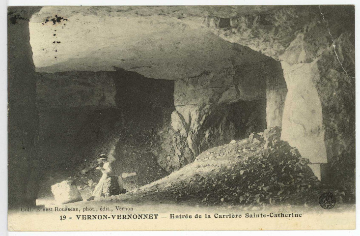 Vernon-Ville. Vernon-Vernonnet - Entrée de la Carrière Sainte-Catherine.