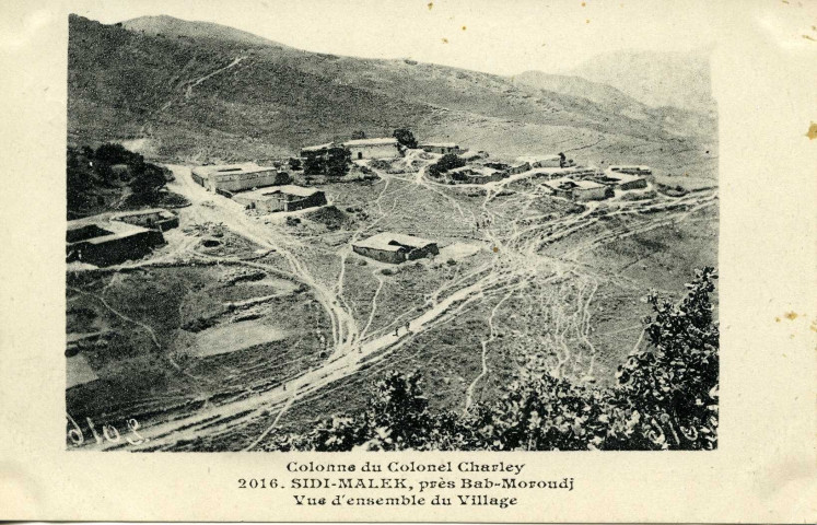 Colonne du Colonel Charley SIDI-MALEK, près Bab-Mouroudj - Vue d'ensemble du Village