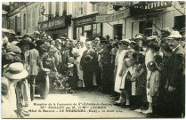 Neubourg (Le). Réception de la Centenaire de Ste-Colombe-la-Campagne - Mme Paillot par M. et Mme Lacroix - Hôtel de Beuvron - Le Neubourg (Eure) - 10 Août 1924.