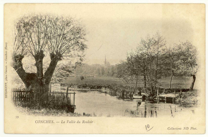 Conches-en-Ouche. La Vallée du Rouloir.