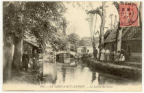 Croix-Saint-Leufroy (La). Le Lavoir du Chêne.