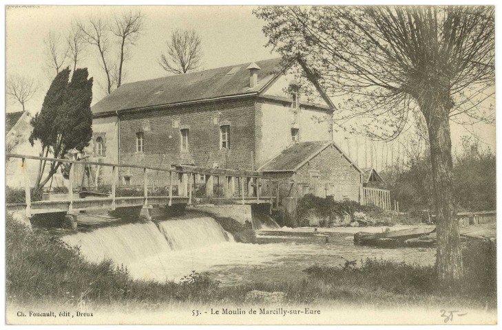 Marcilly-sur-Eure. Le Moulin de Marcilly-sur-Eure.