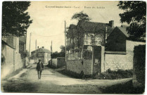 Courcelles-sur-Seine. Route des Andelys.