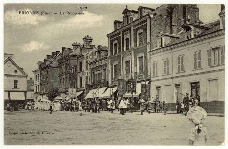 Brionne. La Procession.
