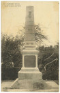 Marbeuf. Le Monument aux Morts.
