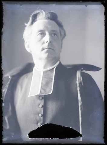 Portrait de l'abbé Gabriel Bretocq.