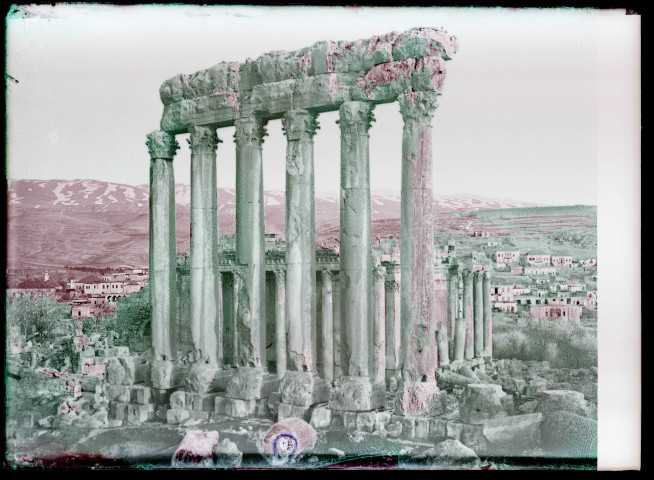 Temple de Jupiter du sanctuaire de Baalbeck (Liban).