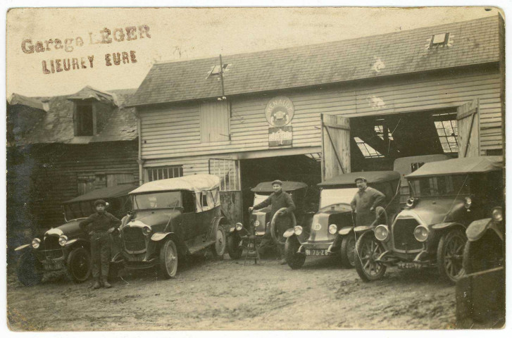 Lieurey. Garage Léger.