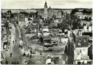 Evreux-Ville. Rue du Dr Oursel et L'Hôtel de Ville en 1940.