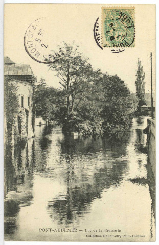 Pont-Audemer. Ilot de la Brasserie.