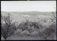 Vue sur le calvaire de Rosay-sur-Lieure (Eure).