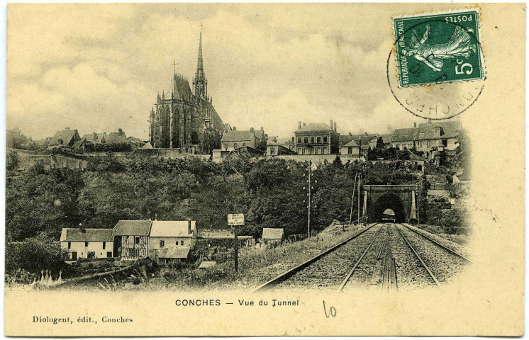Conches-en-Ouche. Vue du Tunnel.