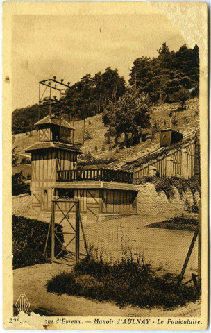 Arnières-sur-Iton. Manoir d'Aulnay - Le Funiculaire.