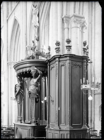 Banc d'œuvre de l'église collégiale Saint-Laurent, église Notre-Dame de Eu (Seine-Maritime).