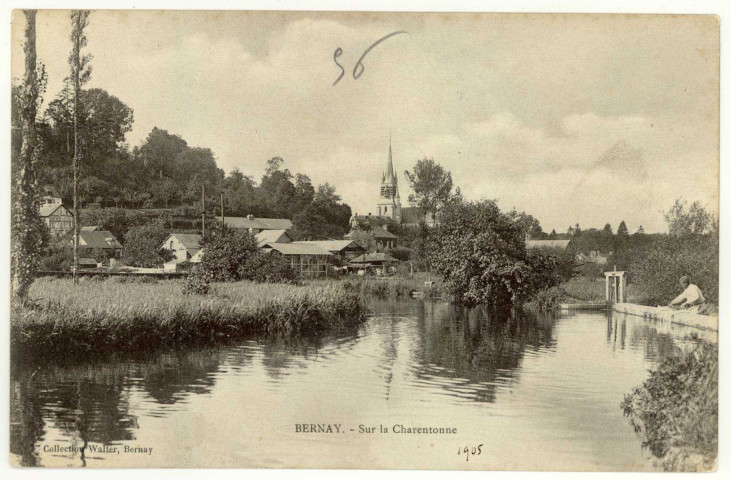 Bernay. Sur la Charentonne.