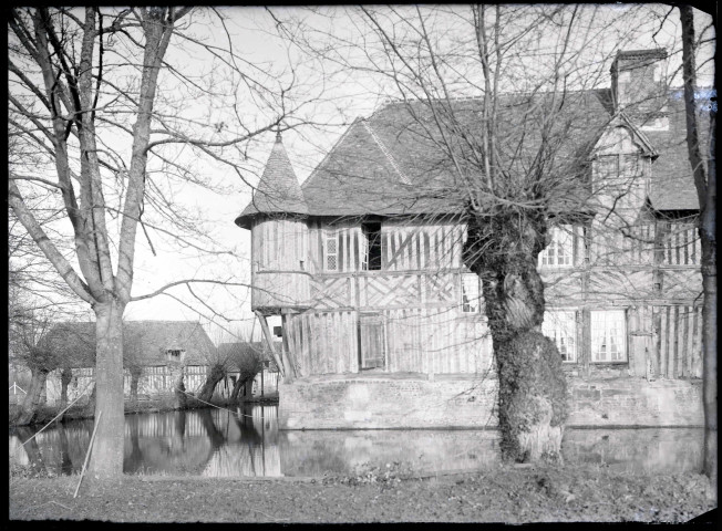 Manoir de Coupesarte (Calvados).