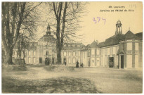 Louviers-Ville. Jardins de l'Hôtel de Ville.