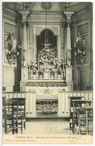 Vernon-Ville. Intérieur de la Chapelle de l'Hospice.