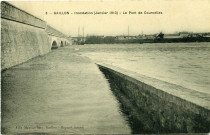 Courcelles-sur-Seine. Inondation (Janvier 1910). - Le Pont de Courcelles.