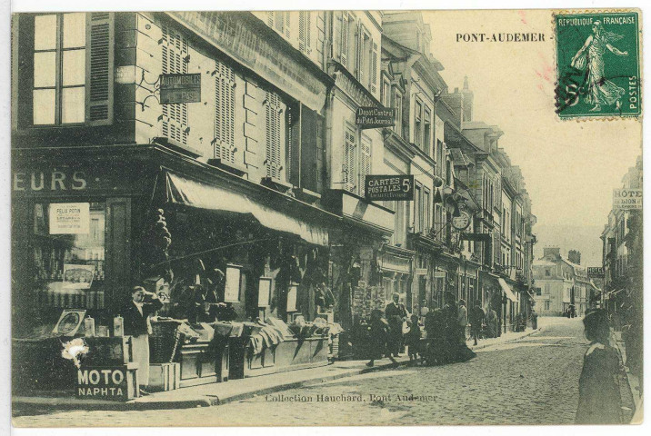 Pont-Audemer. Rue Gambetta.