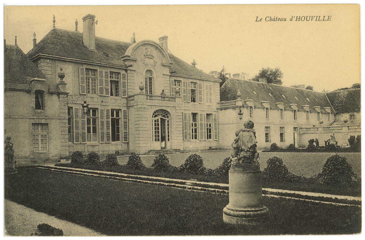 Houville-en-Vexin. Le Château d'Houville.
