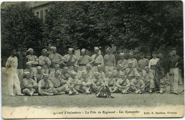 Evreux-Ville. Régiment d'Infanterie - La Fête du Régiment - Les Gymnastes.