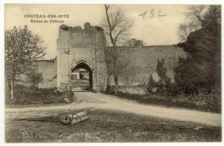 Château-sur-Epte. Ruines du Château.