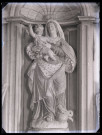 Église du Tilleul-Lambert (Eure), statue de Vierge à l'enfant foulant au pied le basilic.