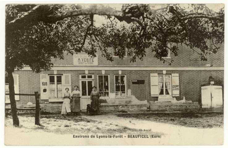 Beauficel-en-Lyons. Café-Restaurant M. VERITE-Débit de Tabac.