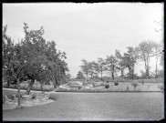Vue d'ensemble du manoir « le Val fleuri » appartenant à M. Gallier.