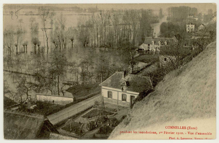 Connelles. Pendant les inondations, 1er février 1910- Vue d'ensemble.