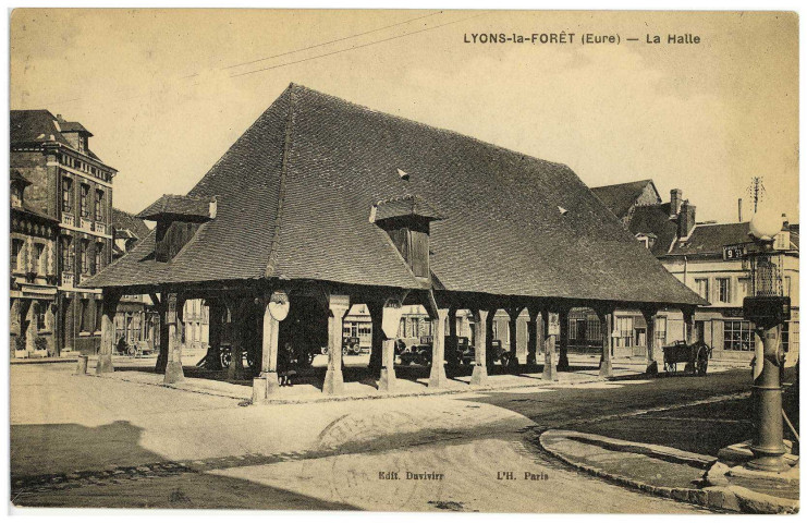 Lyons-la-Forêt. La Halle.