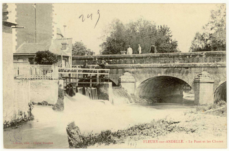 Fleury-sur-Andelle. Le Pont et les Chutes.