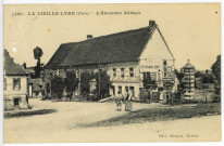 Vieille-Lyre (La). L'Ancienne Abbaye.
