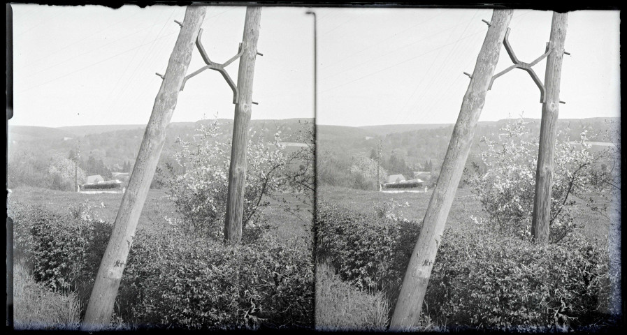 Campagne et chaumières normandes de Rosay-sur-Lieure (Eure).
