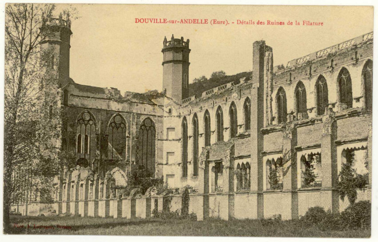 Douville-sur-Andelle. Détails des ruines de la filature.