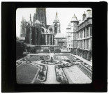 Cathédrale Notre-Dame de Rouen (Seine-Maritime), chevet et jardins de l'archevêché.