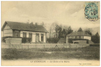 Guéroulde (La). Les Ecoles et la Mairie.
