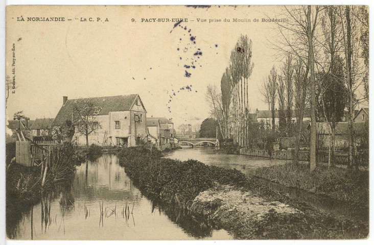 Pacy-sur-Eure. Vue prise du Moulin de Boudeville.