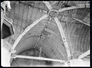 Voûtes ornementées de l'église de Puchay (Eure).