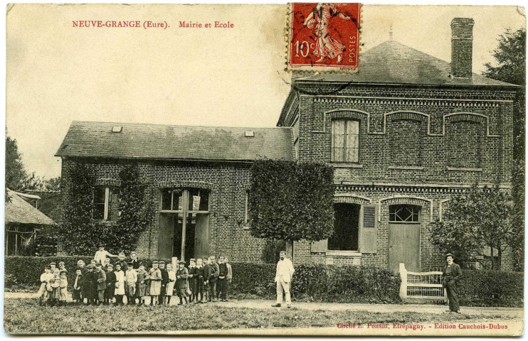 Neuve-Grange (La). Mairie et Ecole.