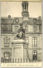 Andelys (Les). Statue de Nicolas Poussin.