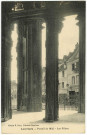 Louviers-Ville. Portail du Midi - Les Piliers.