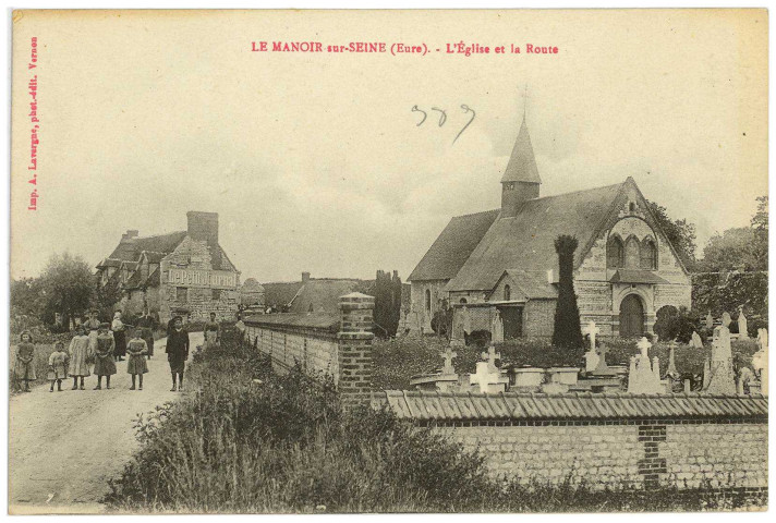 Manoir (Le). L'Eglise et la Route.