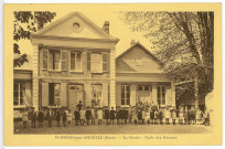 Perriers-sur-Andelle. La Mairie - Ecole des Garçons.