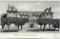 Evreux-Ville. Pensionnat des Dames Ursulines.